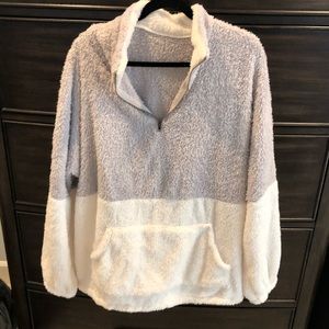 Oversized comfy sweatshirt